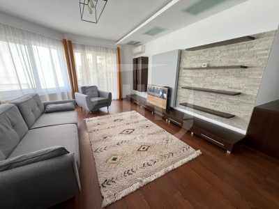 Apartament 4 camere I cu garaj I Centru I BT ARENA