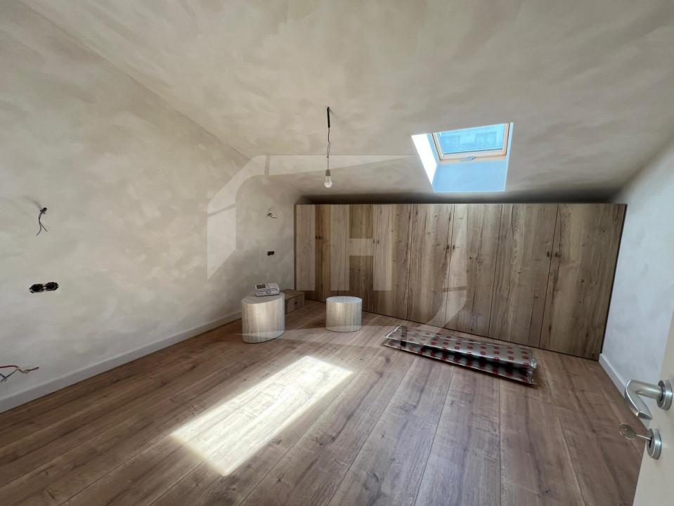 Casa 3 camere I prima inchiriere I  cu parcare I zona Garii