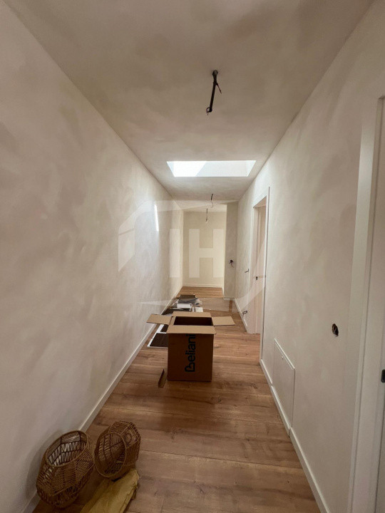 Casa 3 camere I prima inchiriere I  cu parcare I zona Garii