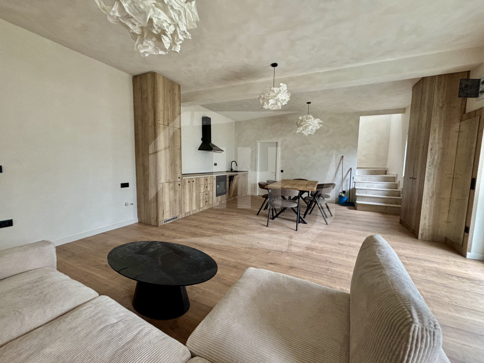 Casa 3 camere I prima inchiriere I  cu parcare I zona Garii
