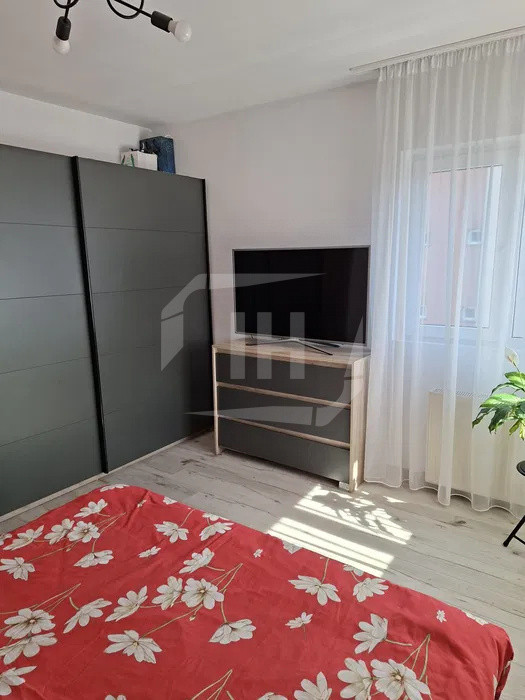 Apartament 2 camere, 43 mp, etaj intermediar, parcare inclusa, zona Eroilor!