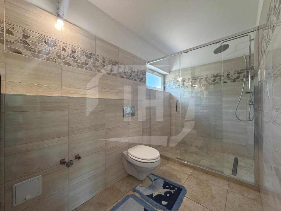 Casa individuala, 701 mp teren, garaj, in Borhanci