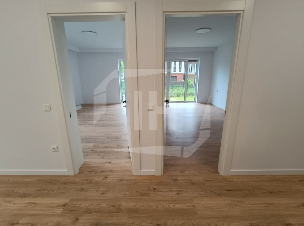 Apartament 2 camere, decomandat, finisat, parcare, constructie finalizata cu CF