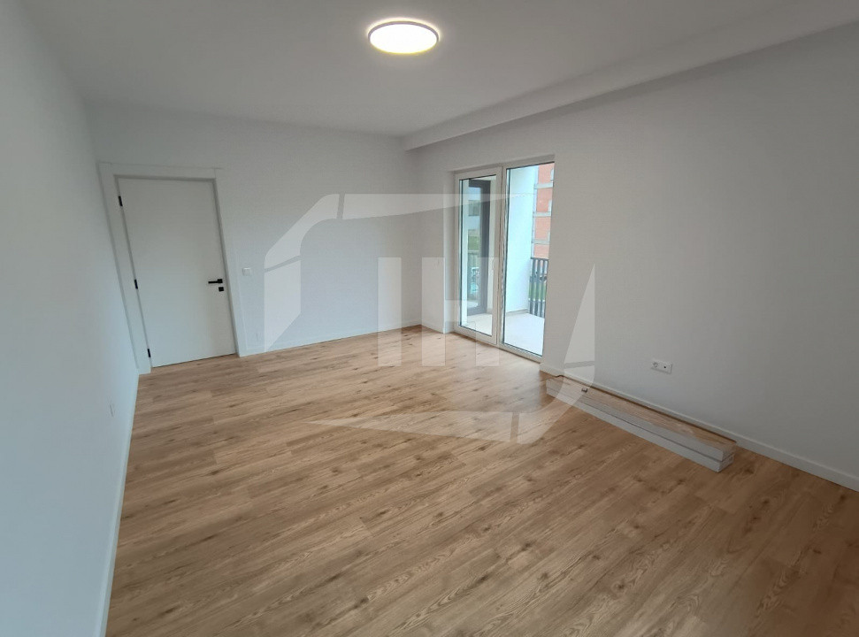 Apartament 2 camere, decomandat, finisat, parcare, constructie finalizata cu CF