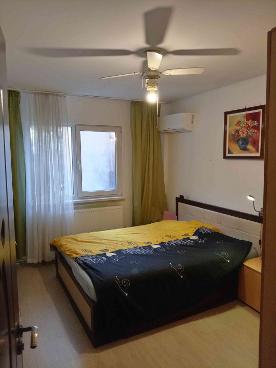 Apartament 3 camere, garaj, zona Grigore Alexandrescu