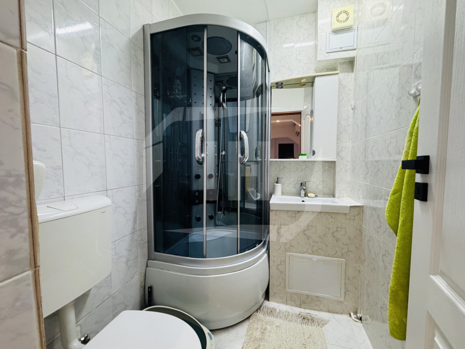 Apartament 4 camere, 2 bai, renovat, la cheie, cartier Marasti