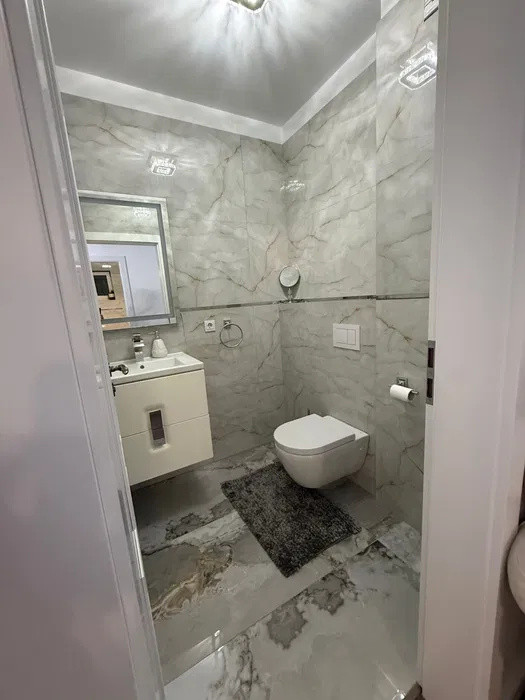 Apartament 3 camere la cheie, parcare subterana, zona Vivo