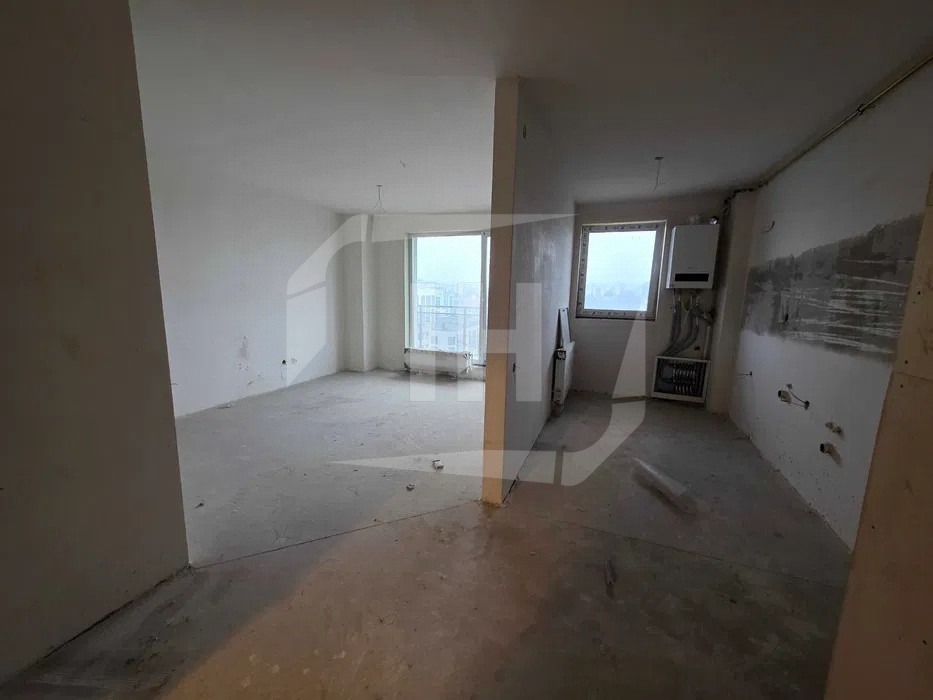 Apartament 3 camere, terasa, bloc nou, CF, zona Iulius Mall