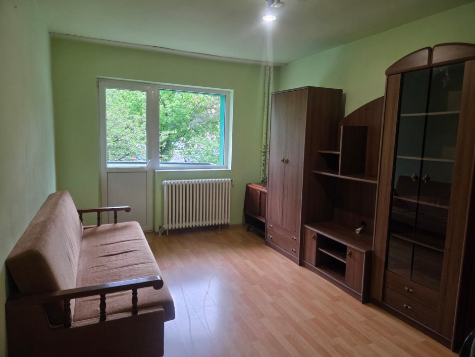 Apartament 2 camere decomandat, etaj 1, cartier Manastur