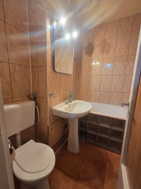 Apartament 2 camere decomandat, etaj 1, cartier Manastur
