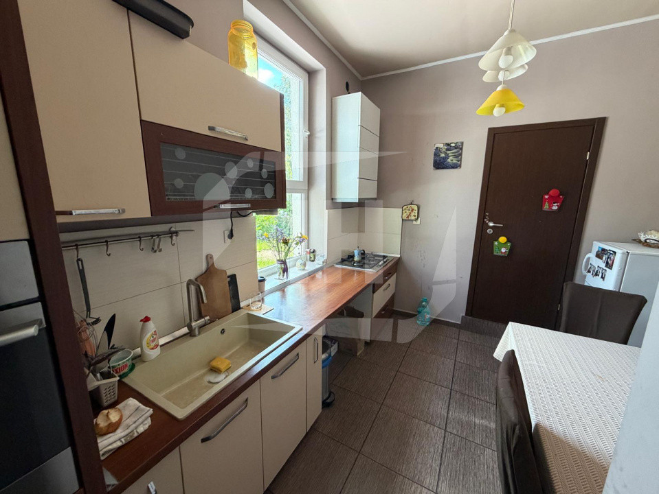 Casa individuala, 4 camere, garaj, zona Parcului Cetatuie