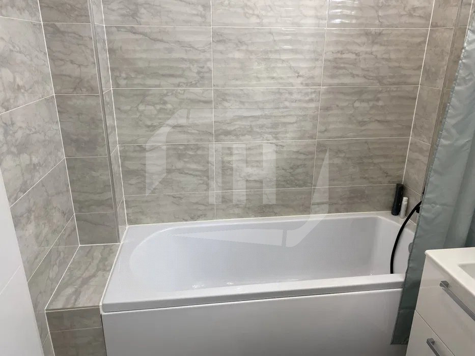 Apartament 3 camere in zona strazii Oasului!