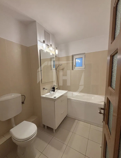 Apartament 2 camere, decomandat, etajul 1, Zorilor
