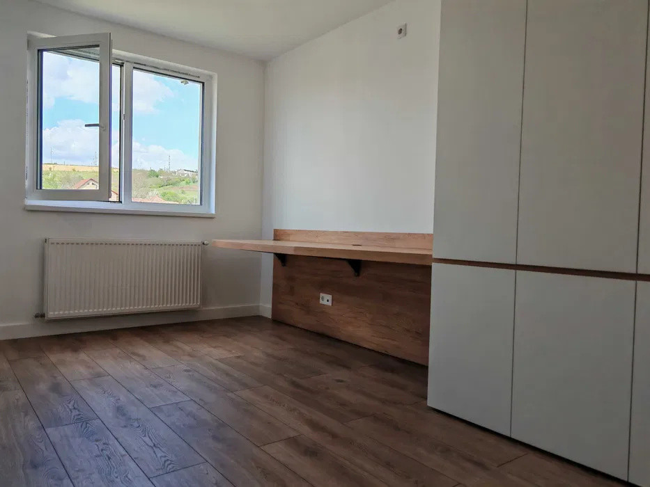 Apartament 2 camere decomandat, parcare subterana, zona Lidl