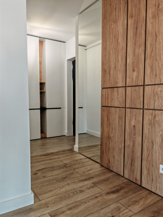 Apartament 2 camere decomandat, parcare subterana, zona Lidl