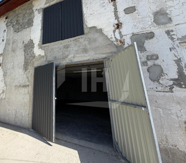 Hala industriala, 300 mp,  zona Dambul Rotund
