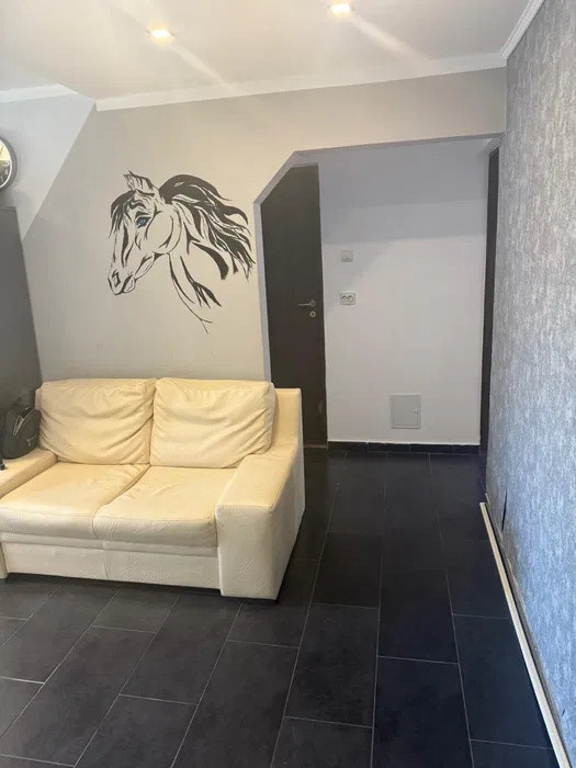 Apartament 2 camere decomandat, cartier Plopilor