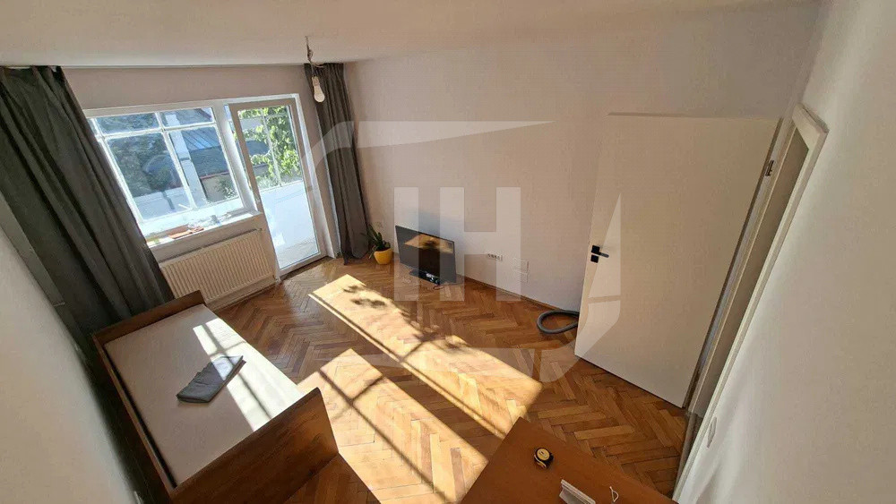 Apartament 2 camere, decomandat, etaj 1, in Gheorgheni