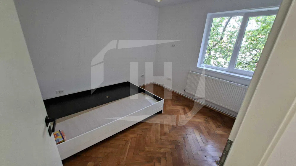Apartament 2 camere, decomandat, etaj 1, in Gheorgheni