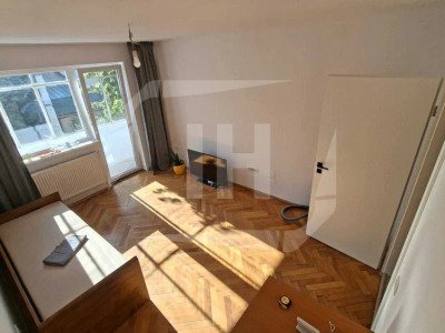 Apartament 2 camere, decomandat, etaj 1, in Gheorgheni