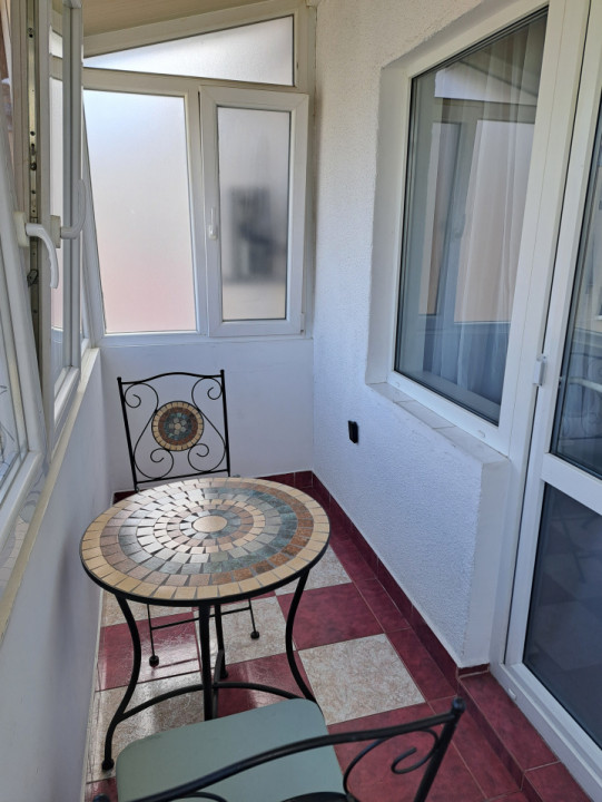 Apartament 2 camere la cheie, zona Big Center