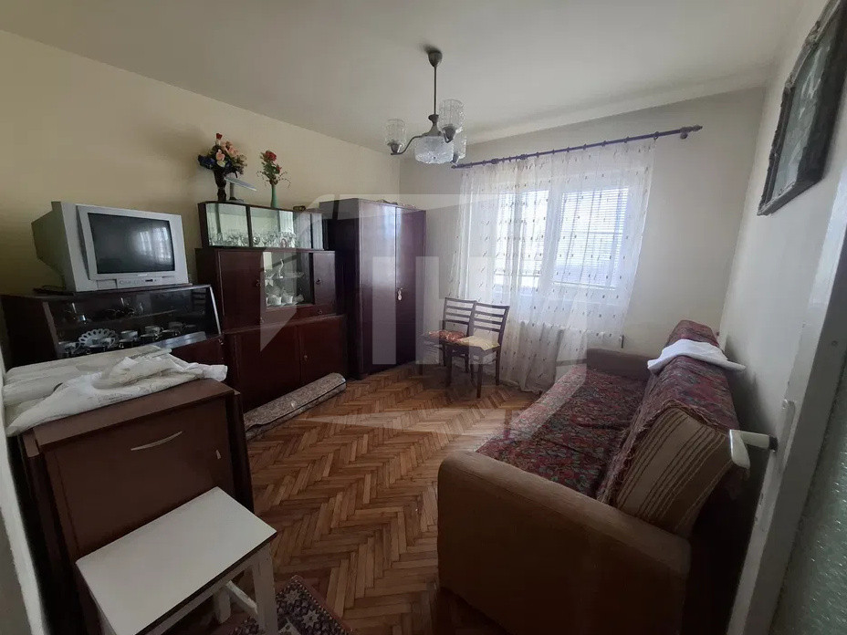 Apartament 2 camere, decomandat, etaj intermediar,  Marasti