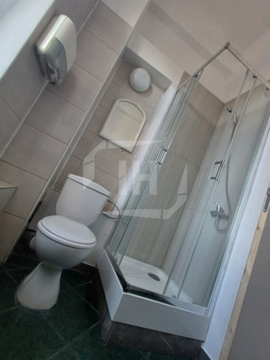 Apartament 2 camere, pretabil pentru grup de muncitori, zona Garii