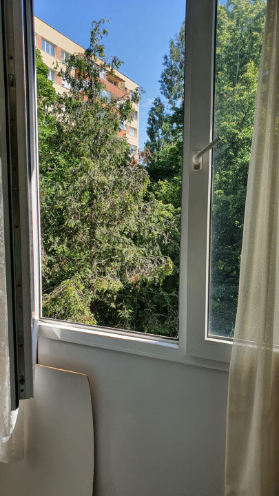 Apartament 3 camere, 2 bai, etaj intermediar, cartier Grigorescu