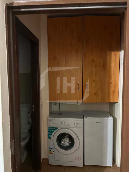 Garsoniera cu balcon, etaj 1, la cheie, in cartier Marasti
