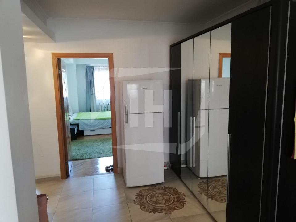 Apartament 3 camere, zona Piata Cipariu