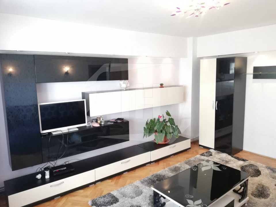 Apartament 3 camere, zona Tribunalului