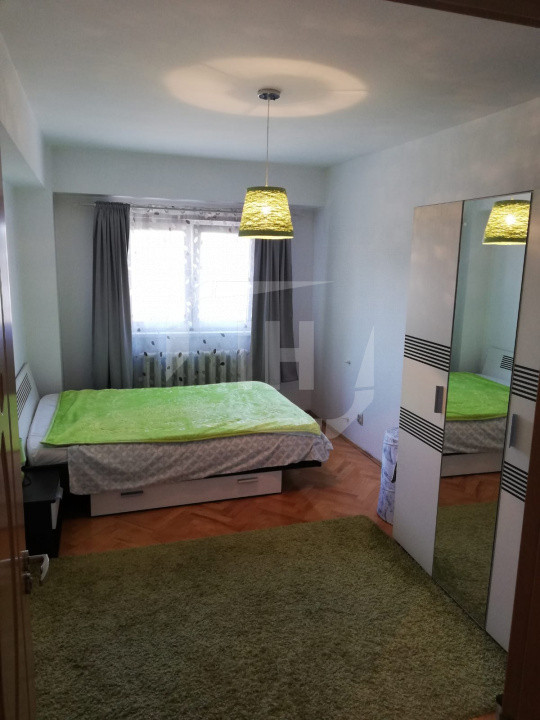 Apartament 3 camere, zona Tribunalului