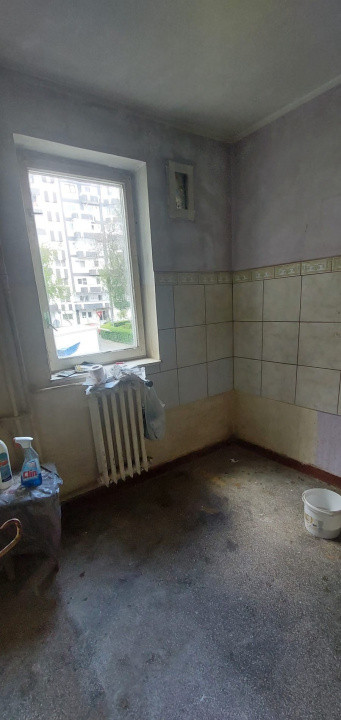 Apartament 2 camere decomandat, zona Bld Primaverii