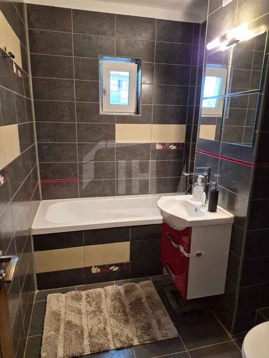 Apartament 3 camere I 2 bai I decomandat I parcare I Marasti