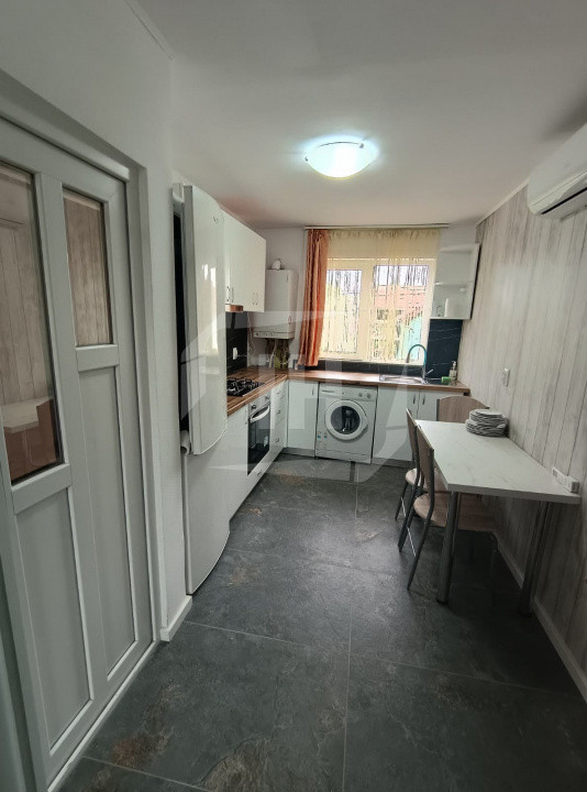 Apartament 2 camere la casa, decomandat, zona strazii Dunarii