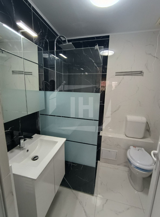 Apartament 2 camere la casa, decomandat, zona strazii Dunarii