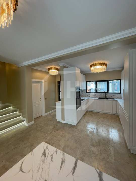 Duplex modern, prima inchiriere, zona Voronet