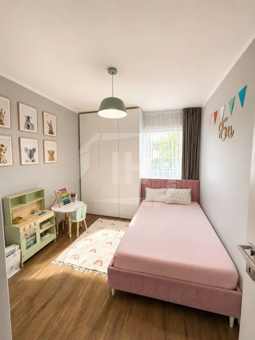 Apartament 3 camere, modern, Europa