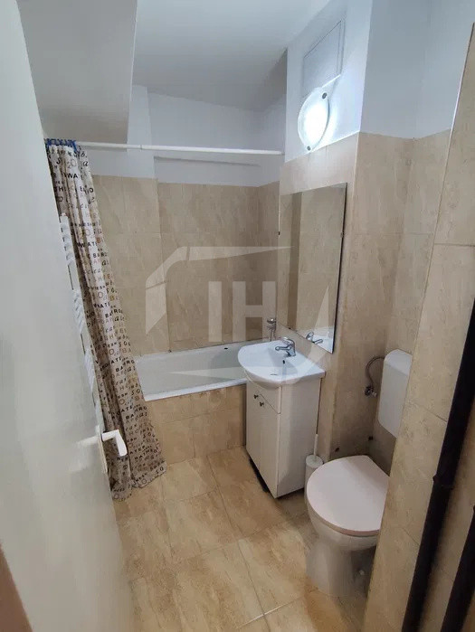 Apartament 1 camera, decomandat, Centru