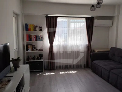 Apartament 1 camera, decomandat, Centru