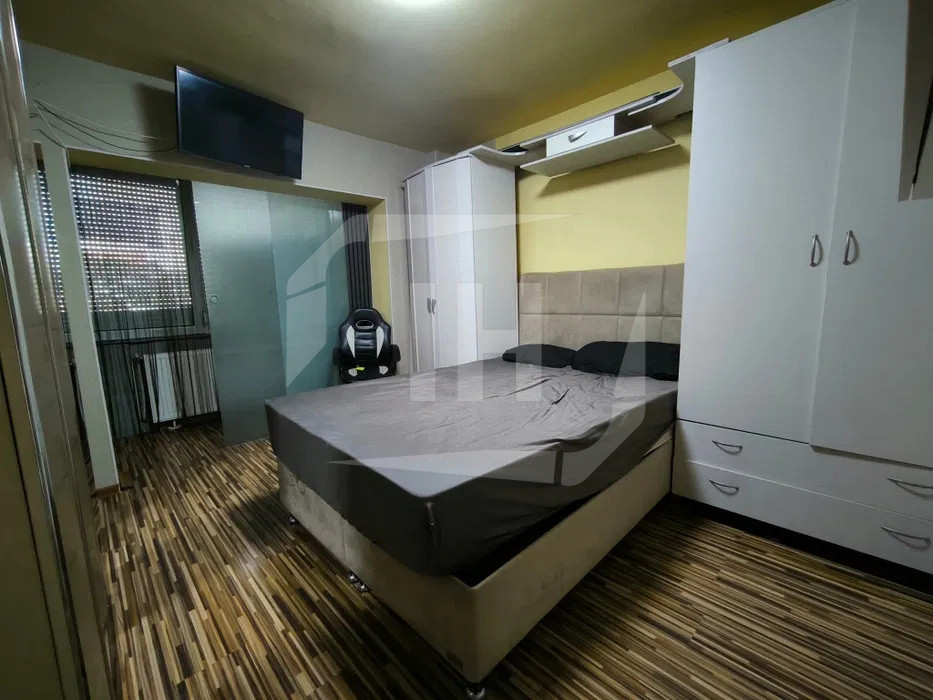 Apartament 3 camere, 2 balcoane, etaj 2 in cartier Intre Lacuri