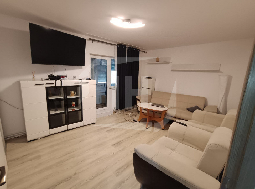 Apartament 3 camere, 2 balcoane, etaj 2 in cartier Intre Lacuri
