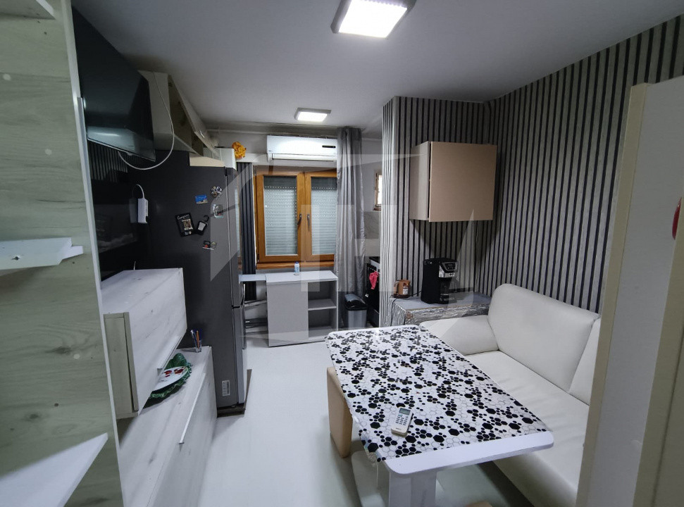 Apartament 3 camere, 2 balcoane, etaj 2 in cartier Intre Lacuri
