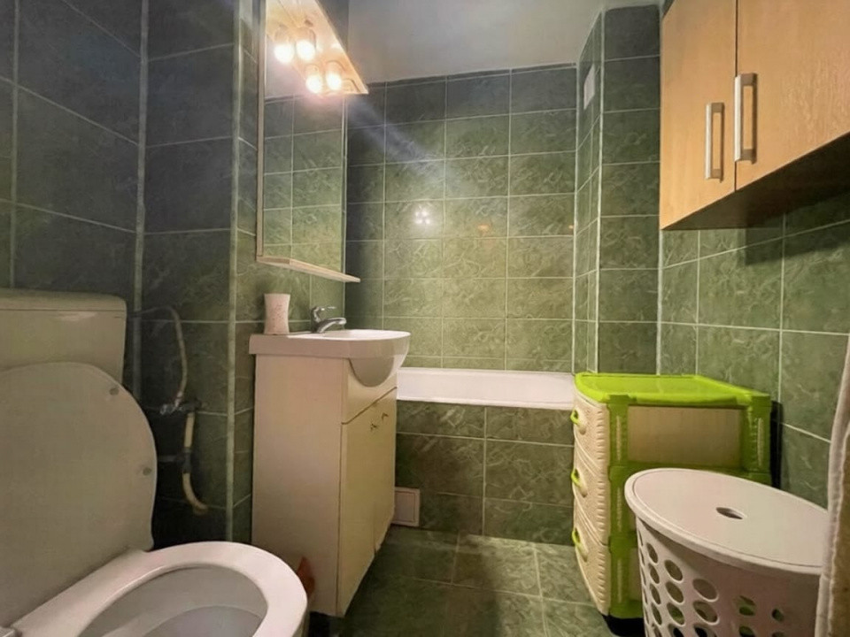 Apartament 2 camere decomandat, zona Baza Sportiva