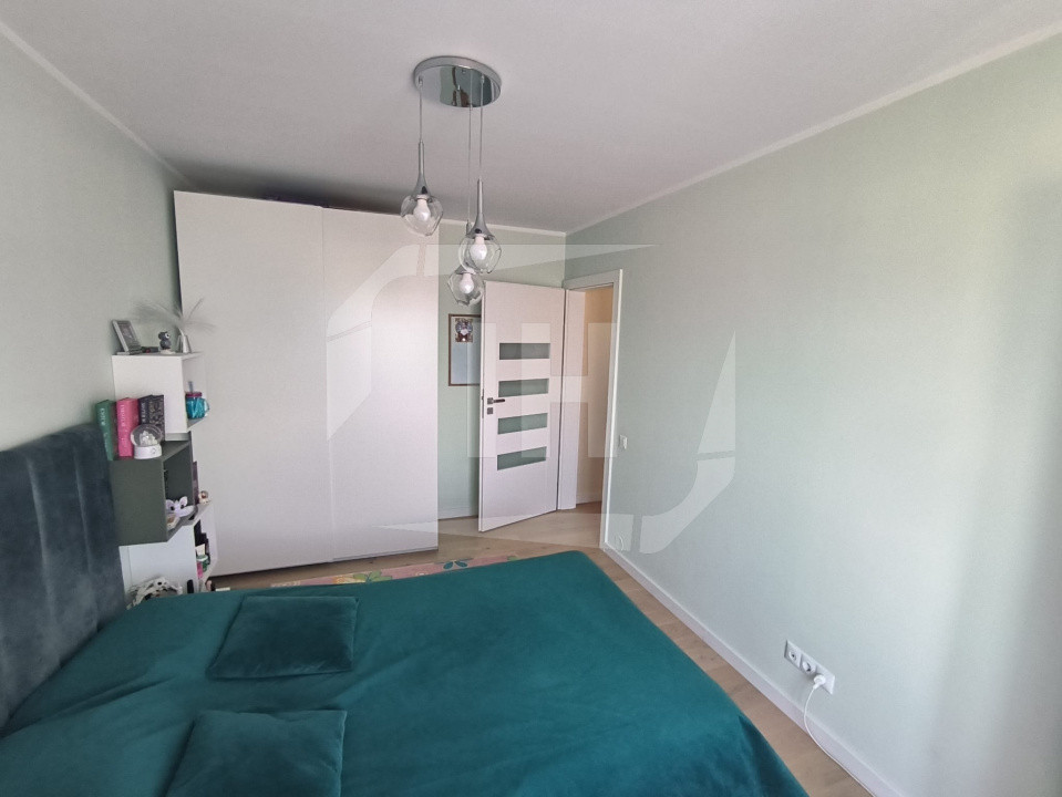 Apartament 4 camere, parcare, boxa, intermediar, terasa 30mp, Zorilor
