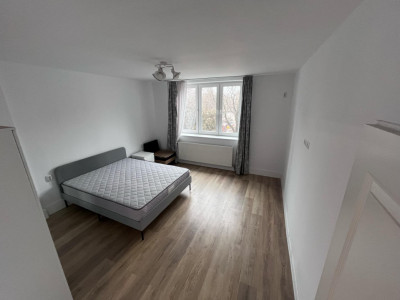 Apartament 2 camere, parcare si garaj, zona BRD Central