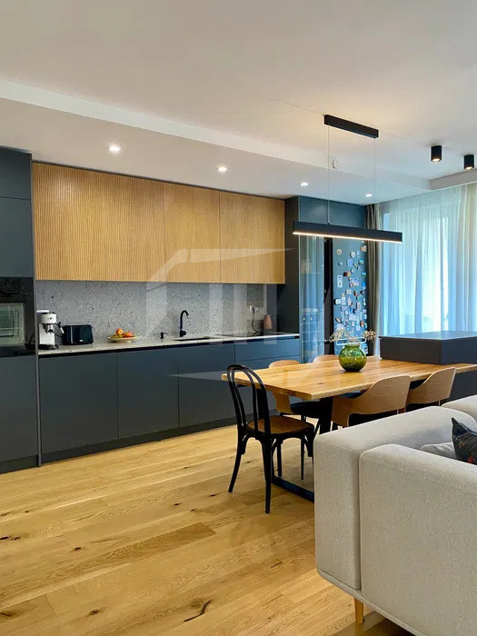 Apartament modern, 3 camere, zona Iullius Mall/FSEGA