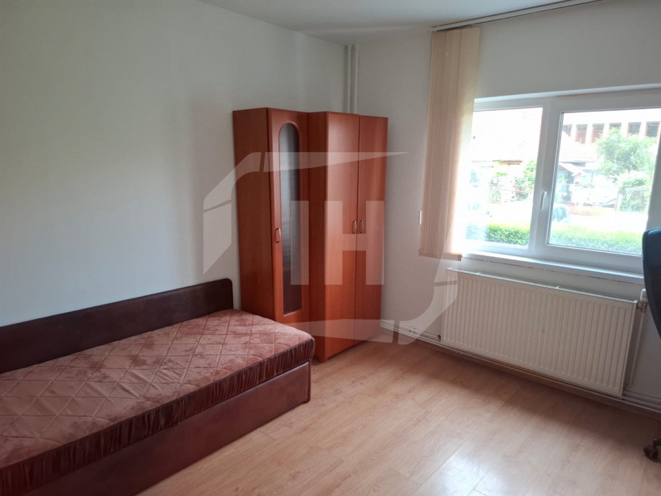 Apartament 3 camere, zona Manastur, pet friendly