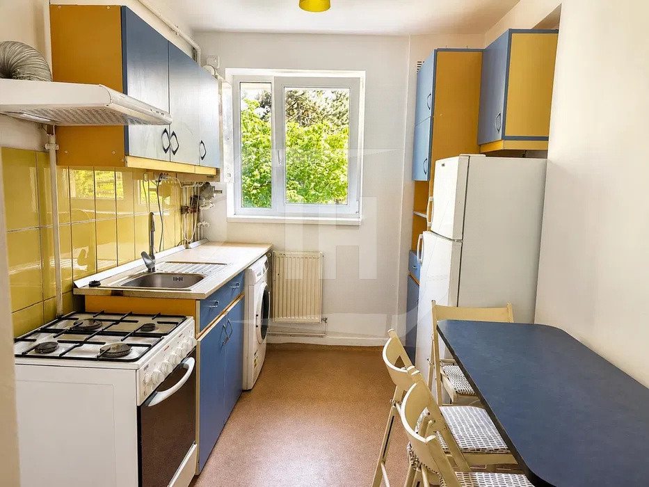 Apartament 2 camere, cu parcare in zona Iulius Mall
