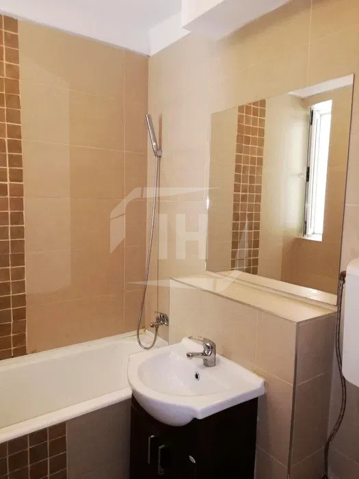 Apartament 2 camere, cu parcare in zona Iulius Mall